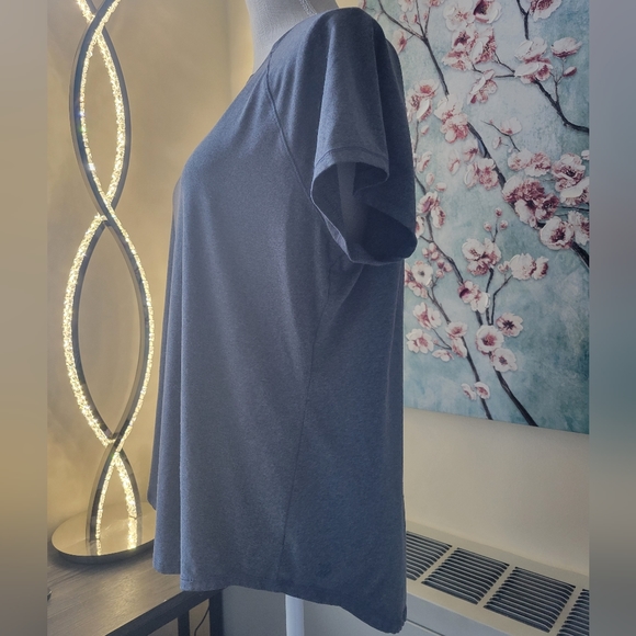 all in motion Active Wear T-shirt - Picture 2 of 5